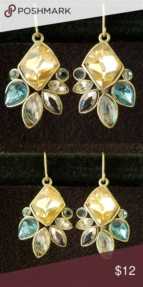 chloe and isabel jewelry earrings.